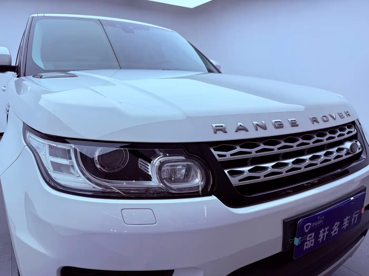 Land Rover Range Rover Sport 2017 3.0 SC V6 SE фото 24