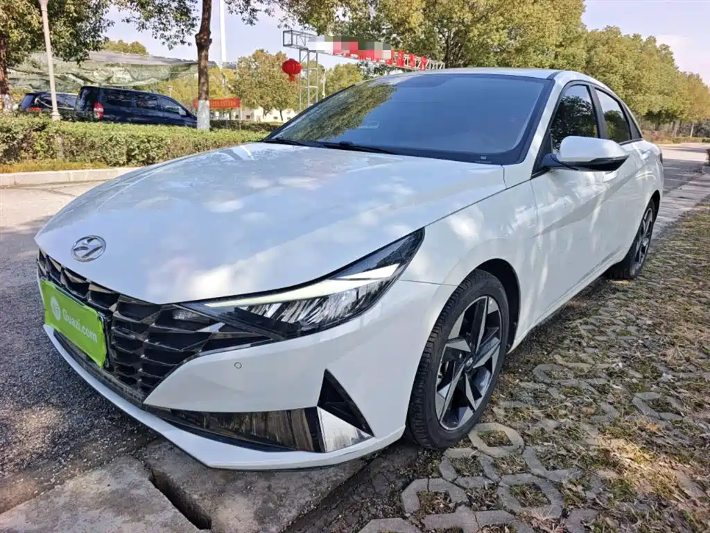 Hyundai Elantra 2022 1.5L CVT GLX Elite Edition