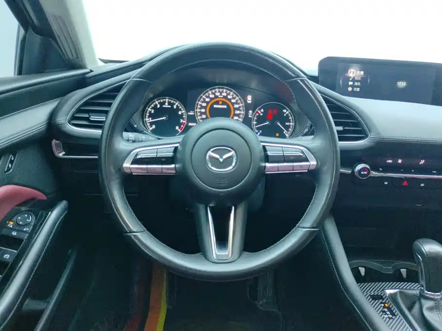 Mazda Mazda3 Axela 2025 2023 2.0L Auto Zhiya