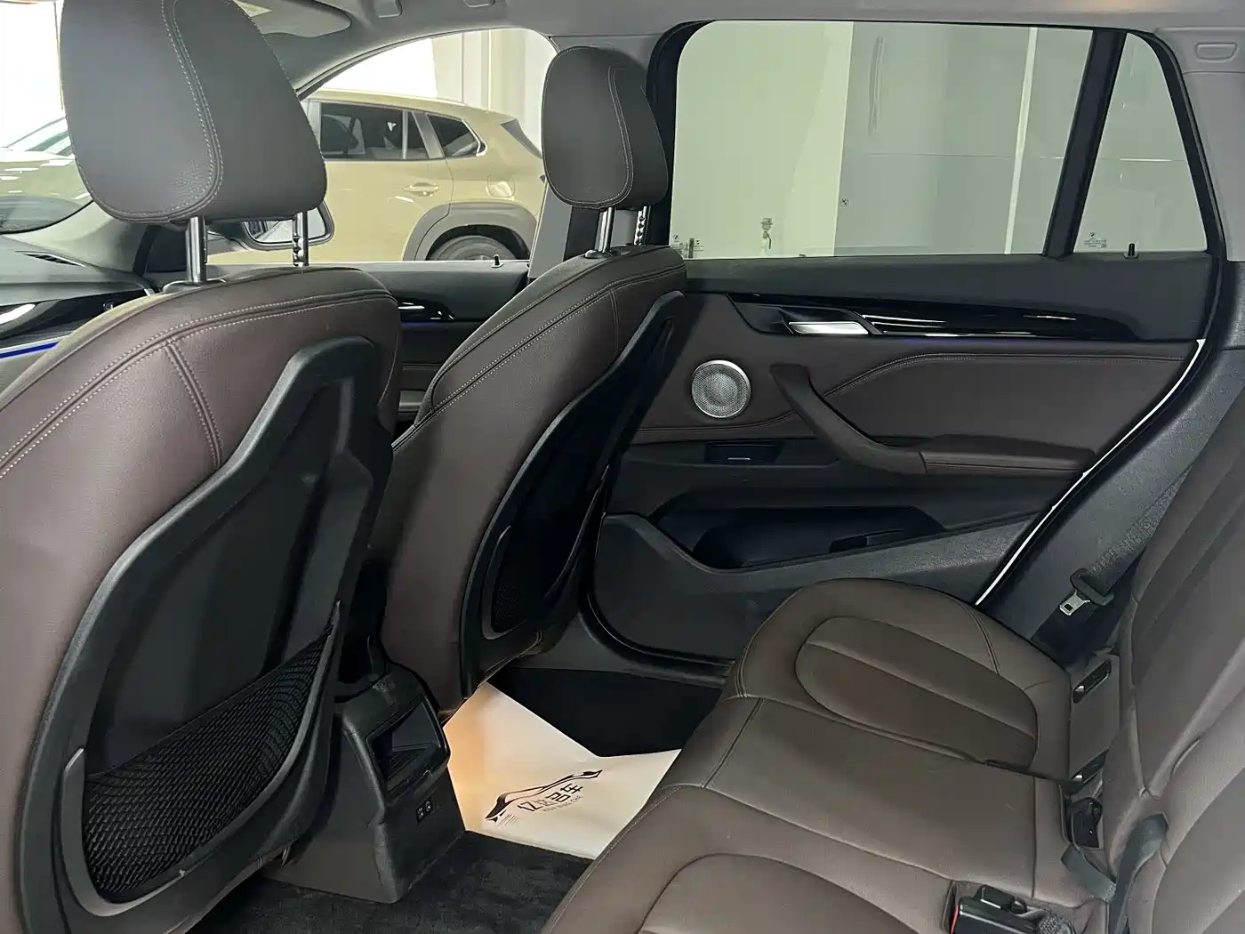 BMW X1 2021 sDrive20Li Fashion фото 15