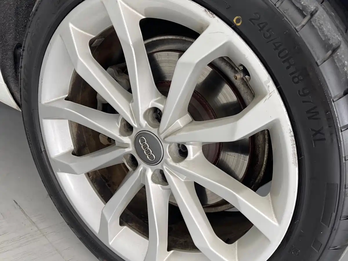 Audi A4L 2019 40 TFSI Sport (China V) фото 13
