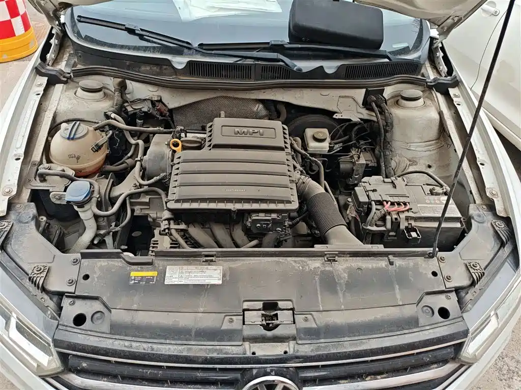 Volkswagen Bora 2018 1.5L Manual Comfort фото 11