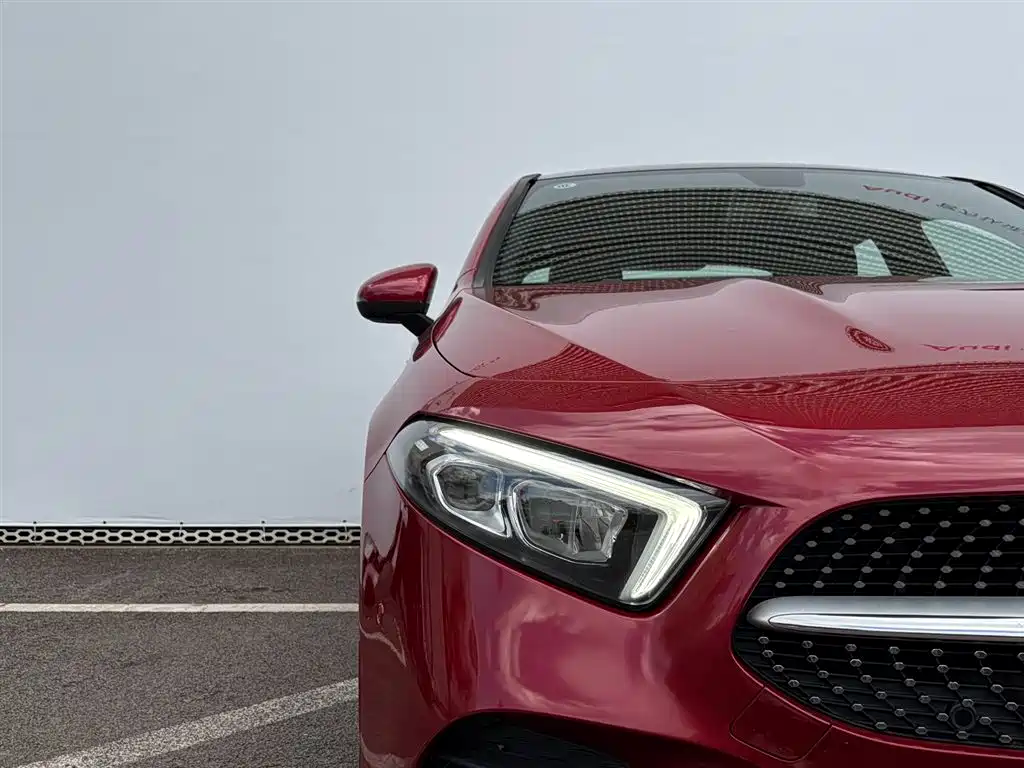 MERCEDES-BENZ A CLASS