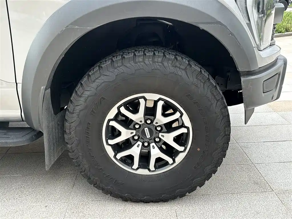 Ford F-150 Raptor 2025 2023 3.5T Raptor