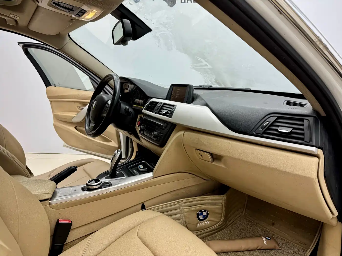 BMW 3 Series 2014 320Li Fashion фото 13