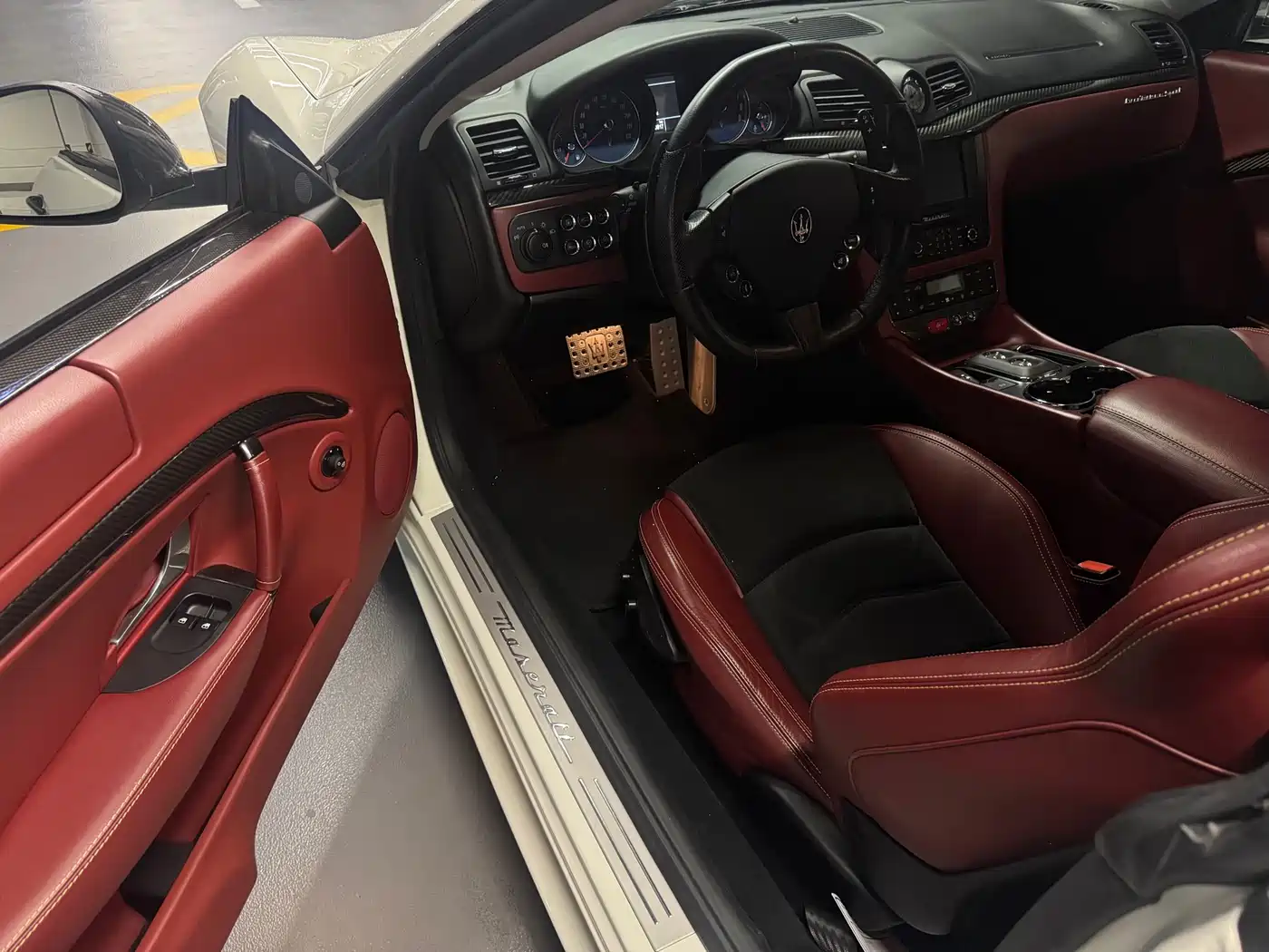 Maserati GranTurismo 2013 4.7L Sport Automatic фото 4
