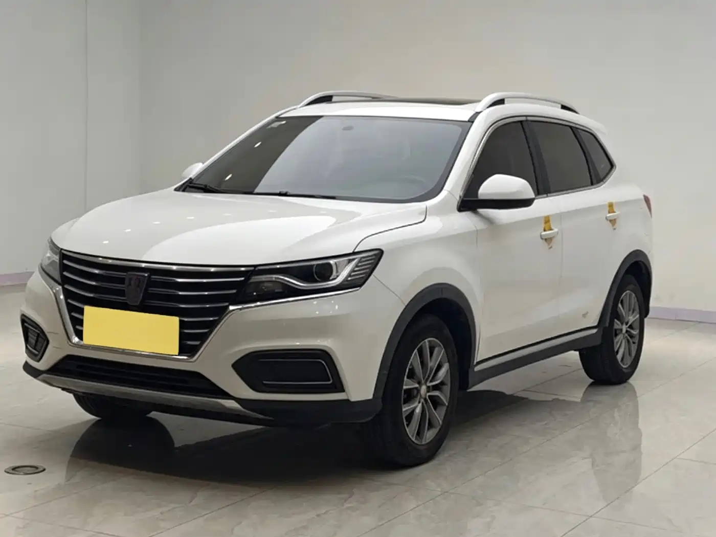 Фото 1 - Roewe RX5