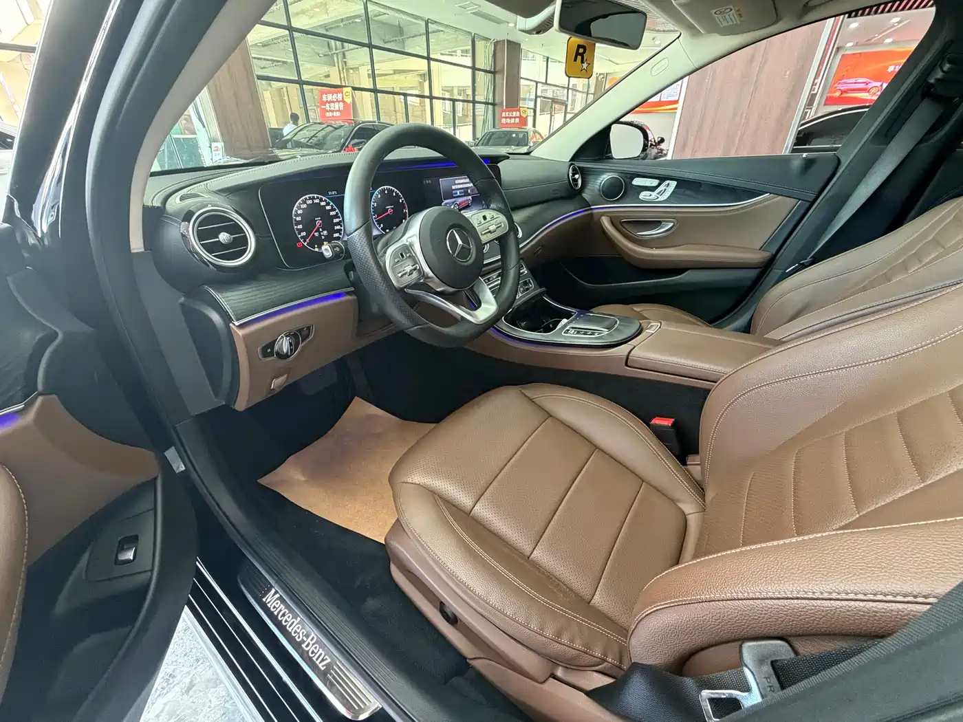 Mercedes-Benz E-Class 2019 E 300 L Sport Luxury фото 9