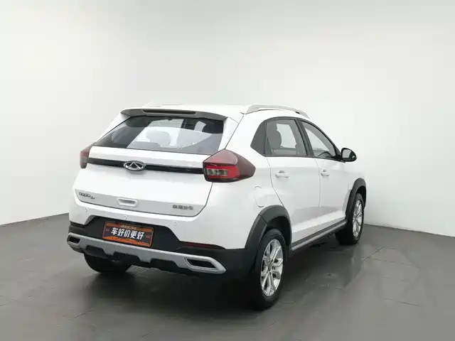 Chery Tiggo 3x 2021 PLUS 1.5L Manual Refreshing Red Date Edition — фото 2