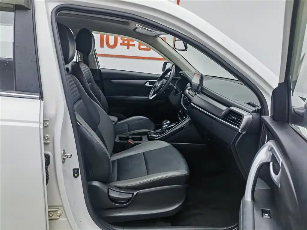 Kia Sportage 2018 2.0L Automatic Smart Luxury (China V) фото 23
