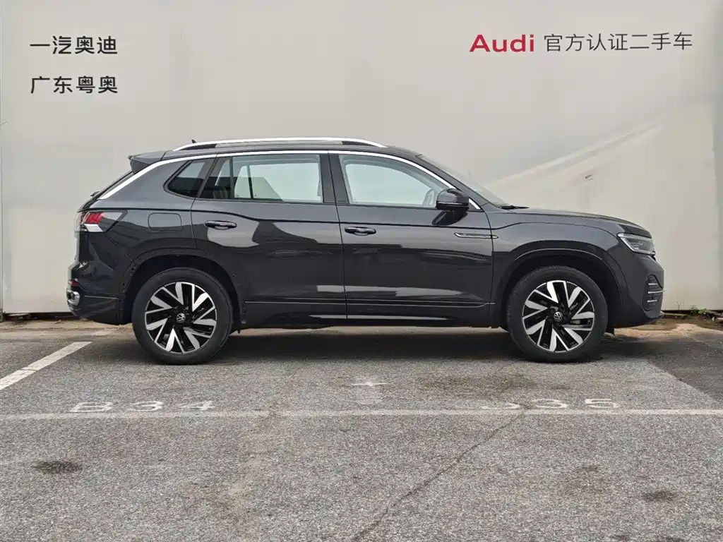 Volkswagen Tayron 2023 Facelift 380TSI 4WD R-Line High Performance Edition фото 3