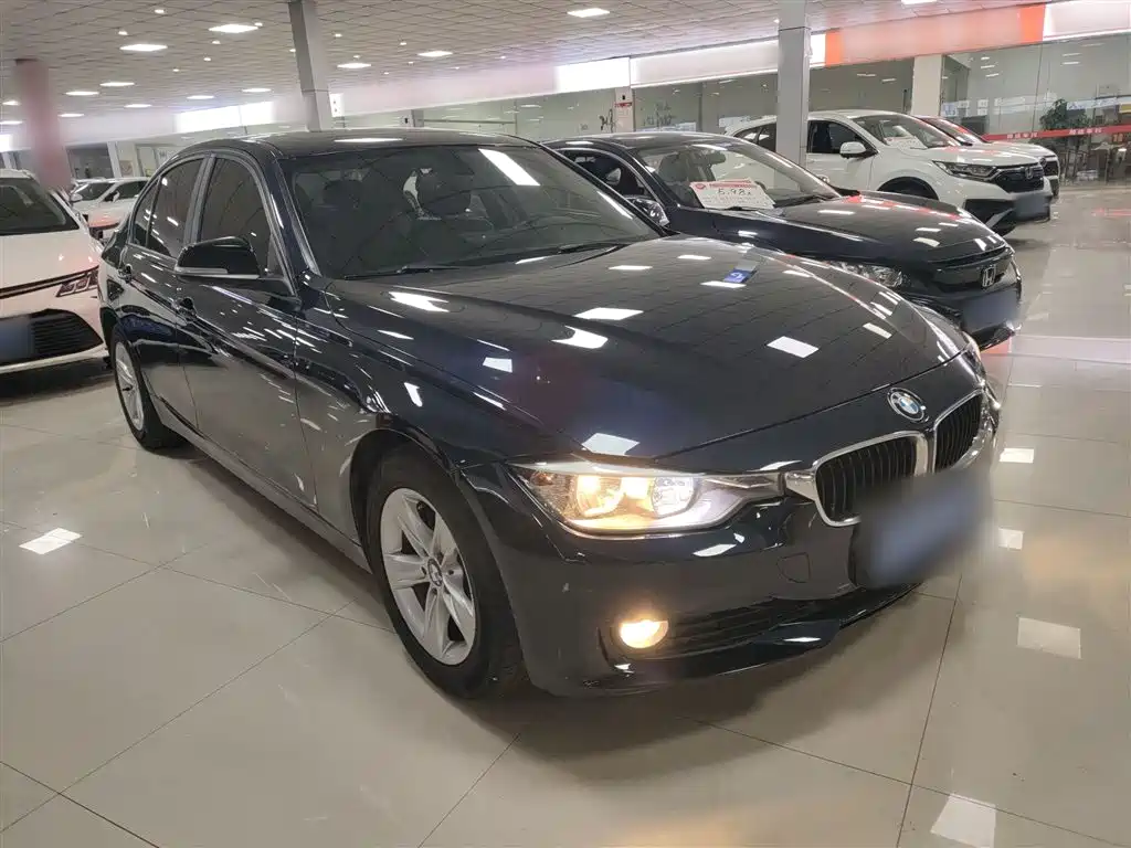 BMW 3 Series 2015 320i Progressive фото 22
