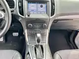 Фото 15 - Ford Edge