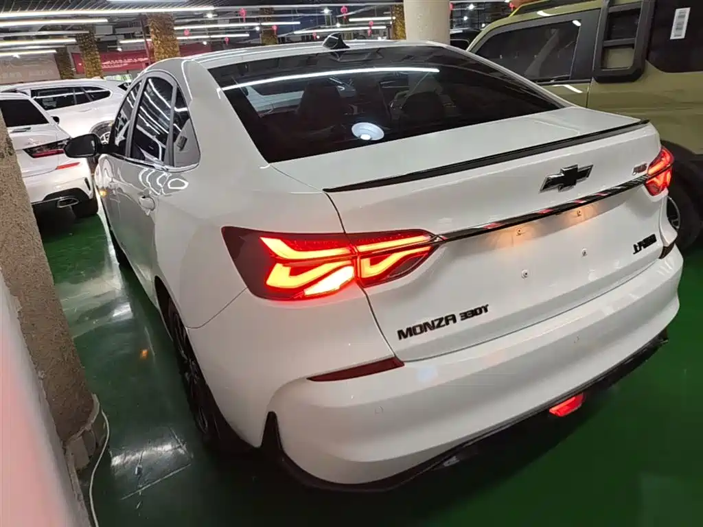 Chevrolet Monza 2022 Mild Hybrid RS 330T Automatic Comfort Edition фото 5