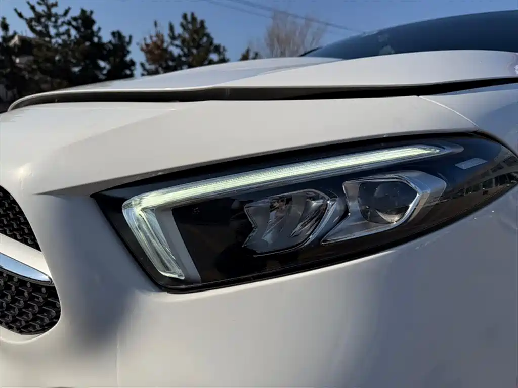 Mercedes-Benz A-Class 2022 Facelift A 200 L Sport Sedan Fashion Style фото 3