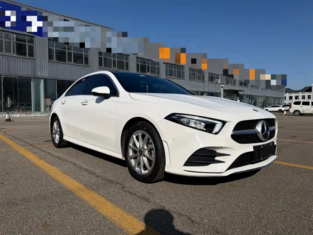 Mercedes-Benz A-Class 2022 Facelift A 200 L Sport Sedan Fashion Style фото 10