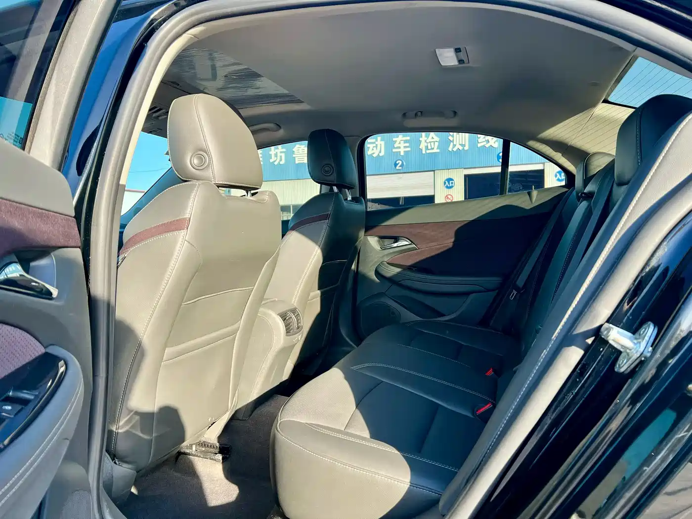 Chevrolet Malibu 2018 530T Automatic Luxury Edition фото 6