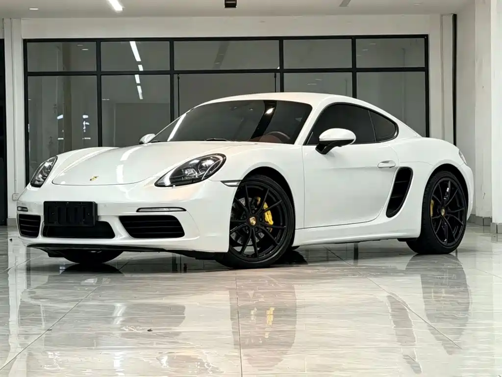 Porsche 718 2018 Cayman 2.0T фото 2