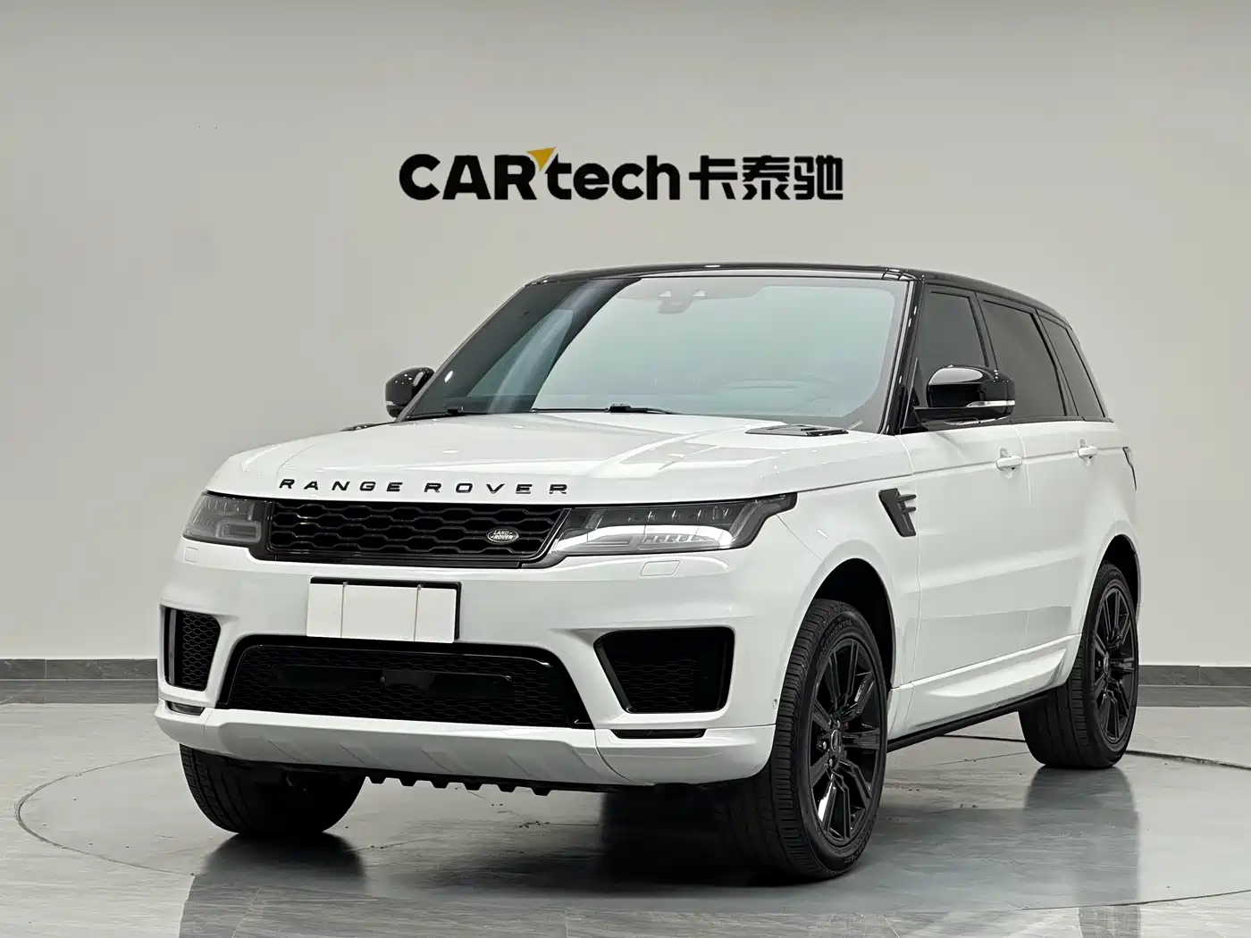 Land Rover Range Rover Sport 2021 3.0 L6 Gloss Black Edition