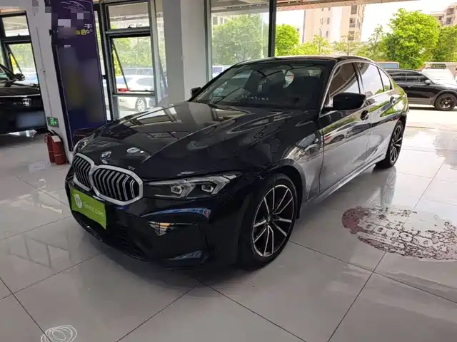 BMW 3 320Li, M Спорт-пакет