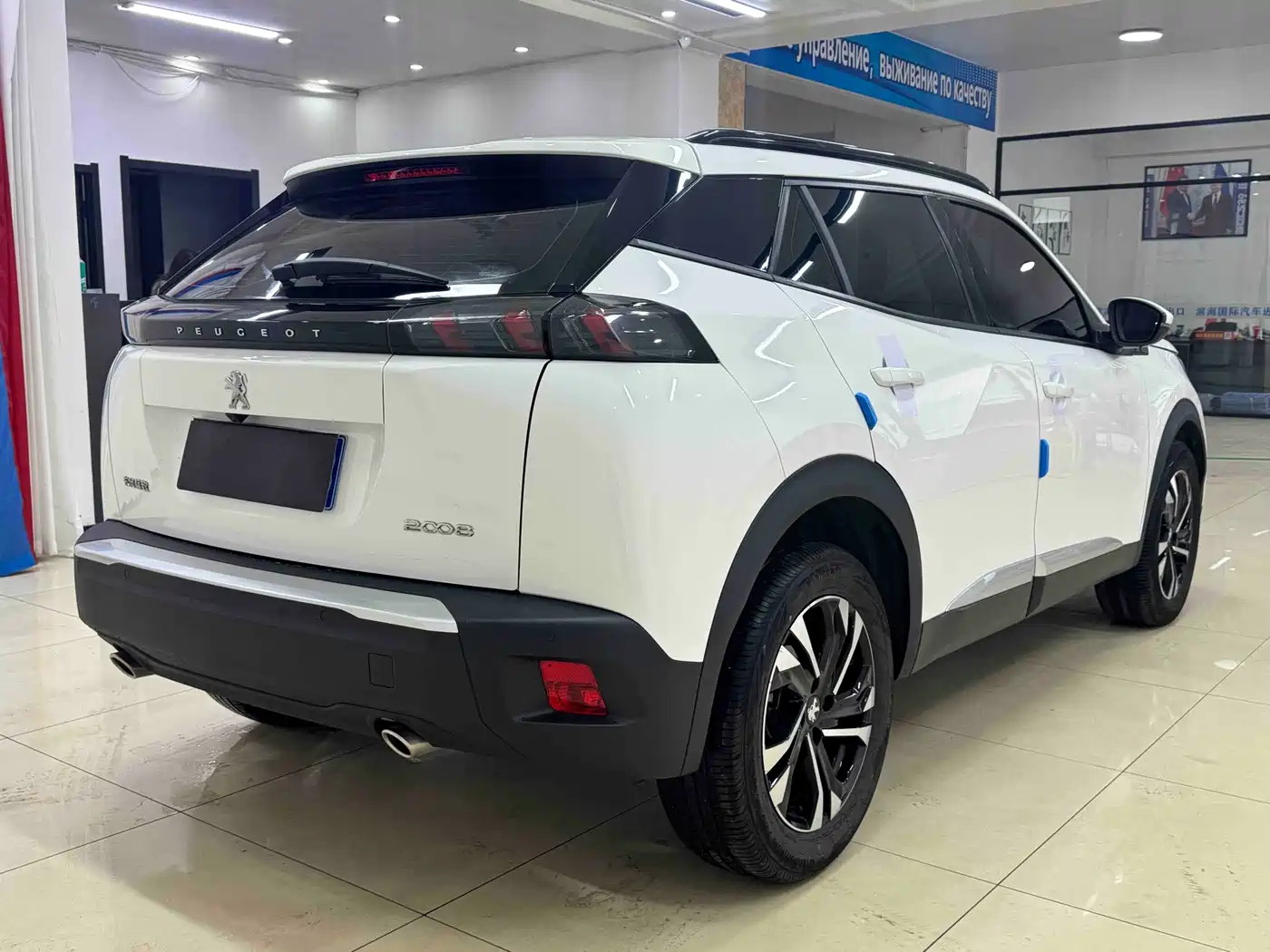 Peugeot 2008 2022 230THP THE ONE фото 6