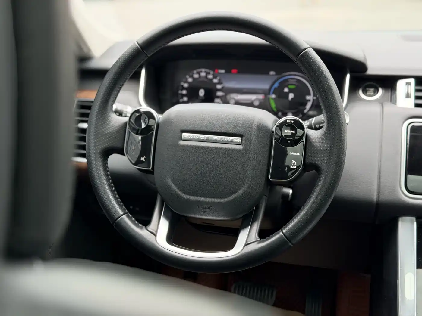 Land Rover Range Rover Sport PHEV 2018 Model P400e фото 12