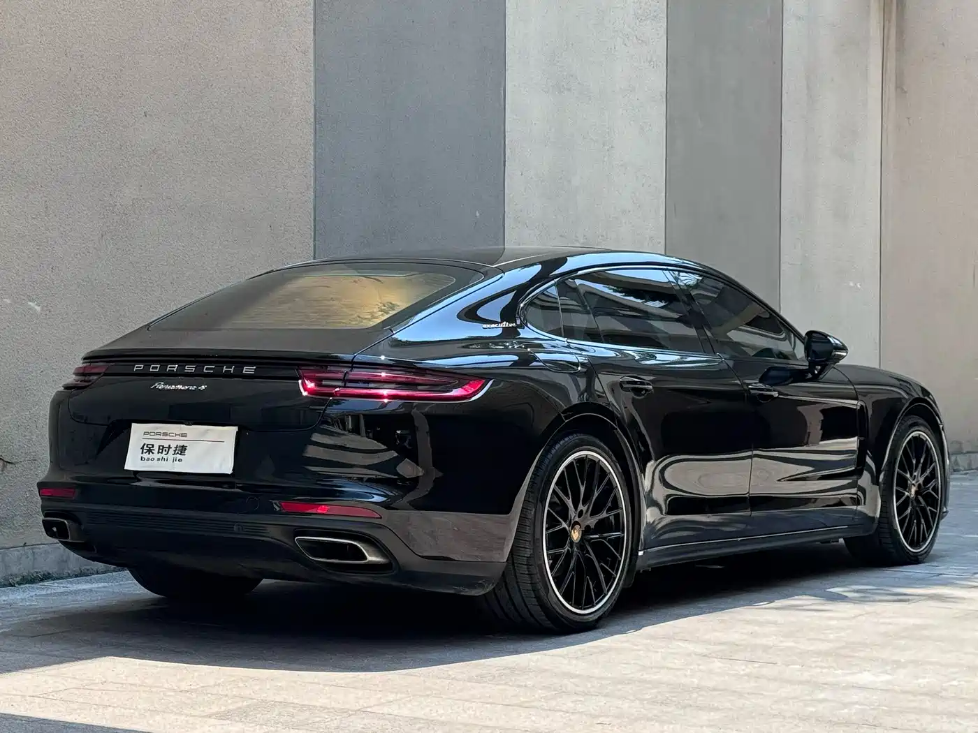 Porsche Panamera 2019 Panamera 4 Executive Long Wheelbase 2.9T фото 7