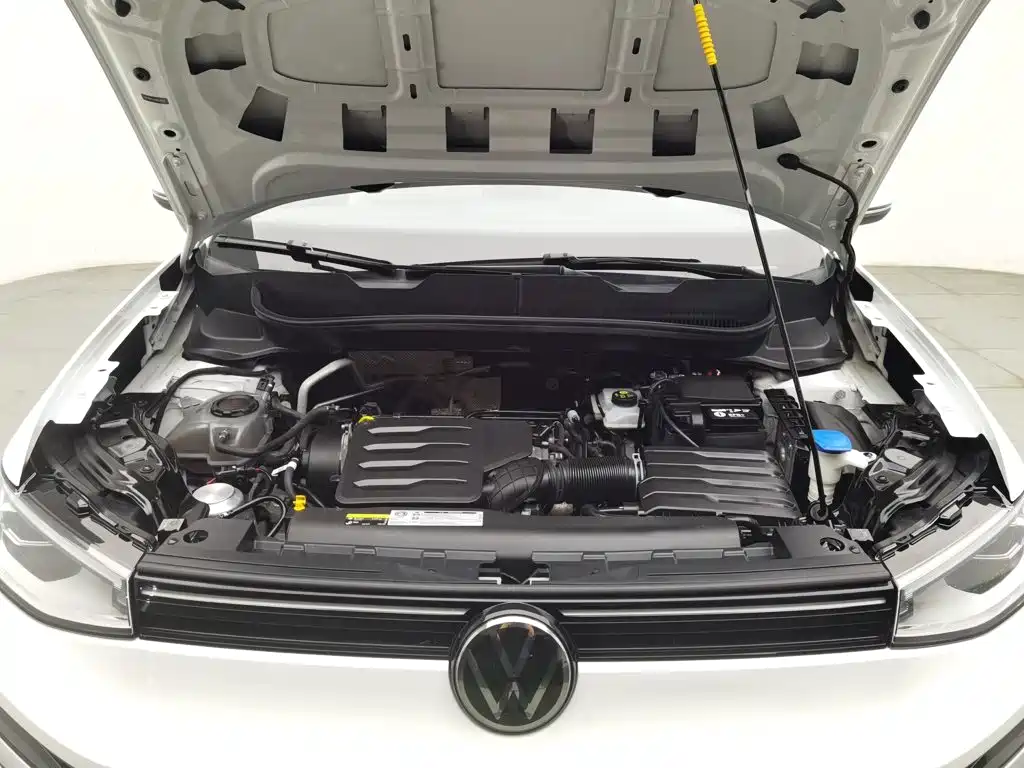 Volkswagen Tharu, миниатюра 6