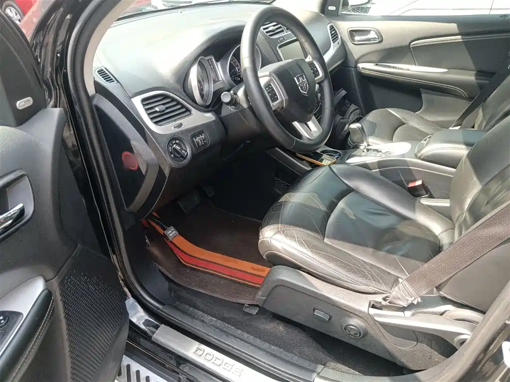 Dodge Journey 2016 2015 2.0TD 4WD Premium Edition