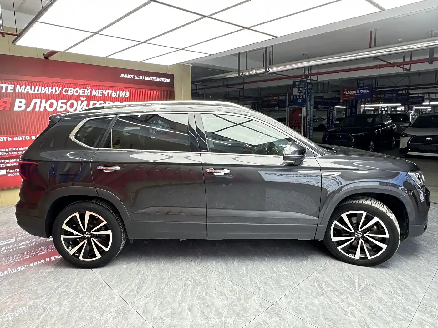 Volkswagen Tharu 2021 280TSI 2WD Luxury Plus фото 4