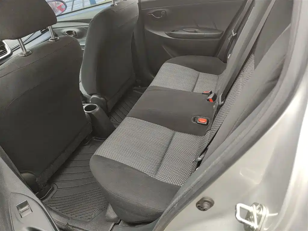 Toyota Vios 2017 1.5L CVT Pioneer фото 17