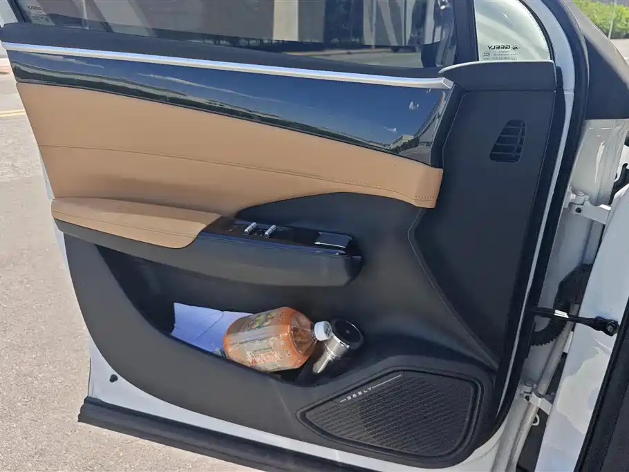 Geely Galaxy Galaxy L7 2024 1.5T 115km Starship Soaring Dragon Edition фото 7
