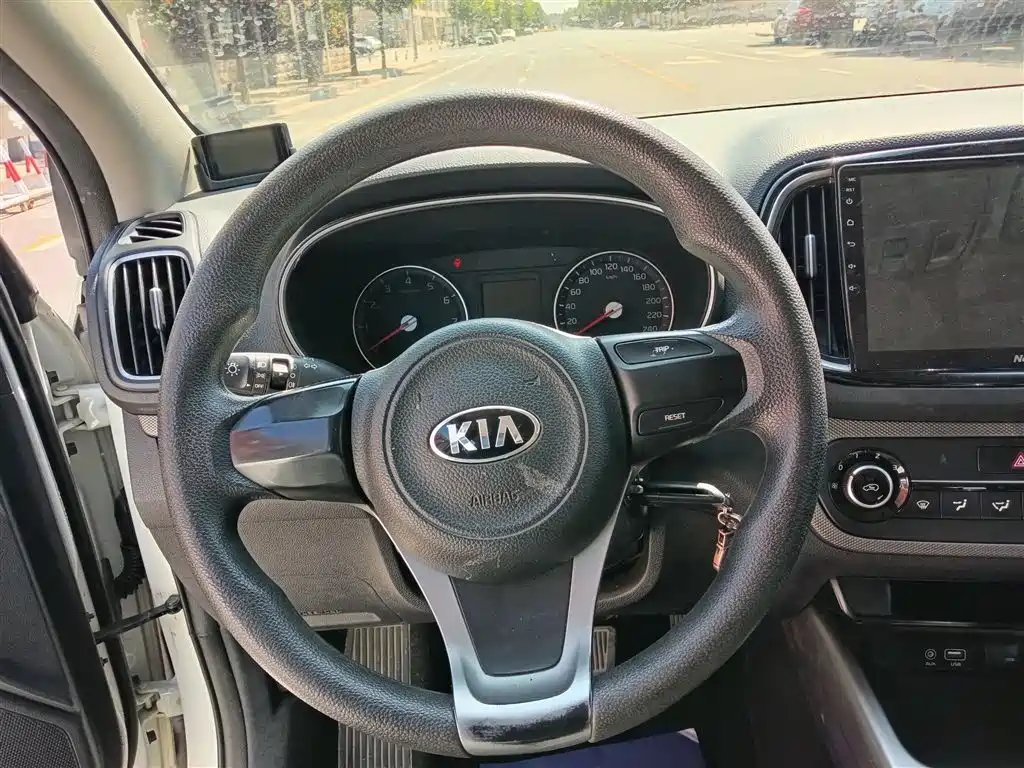 Kia KX3 Smart Run 2017 1.6L Automatic Proud Elegance Edition фото 9