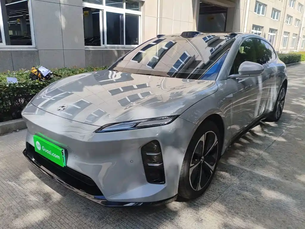 Фото 1 - NIO ET5T