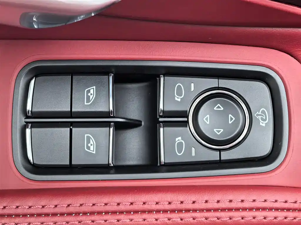 Porsche 718 2022 Cayman 2.0T фото 24