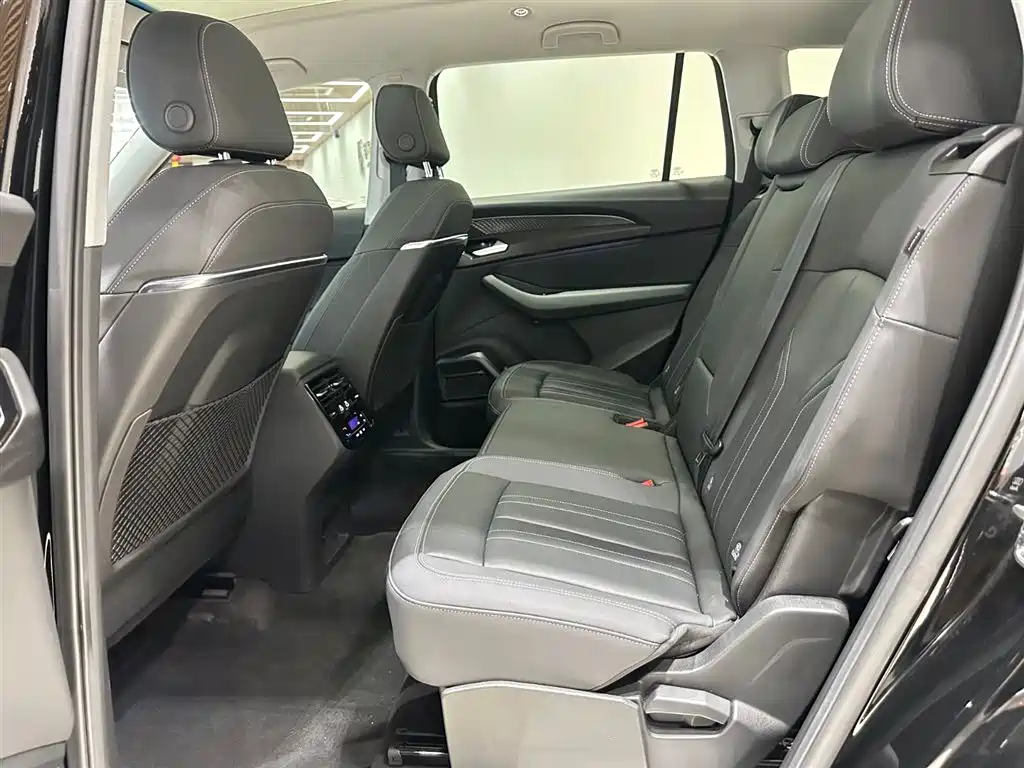Audi Q6 2025 2024 40 TFSI quattro Cloud View Yulin Package 7-seater