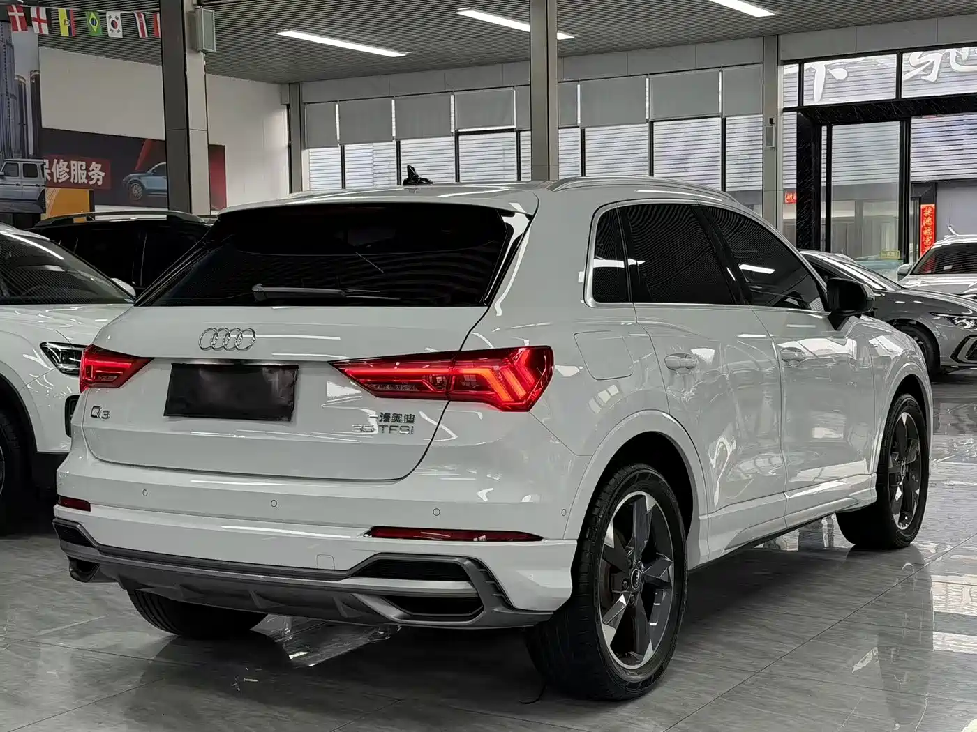 Audi Q3 2022 35 TFSI Fashion Dynamic фото 12