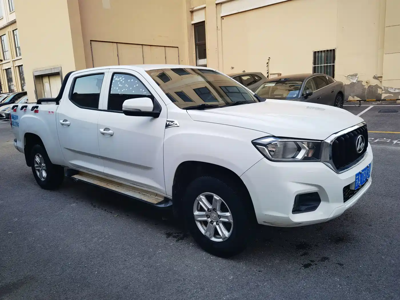 SAIC Maxus Maxus T60 2017 2.8T Diesel Manual 2WD Low Chassis Comfort Long Cab China V фото 2