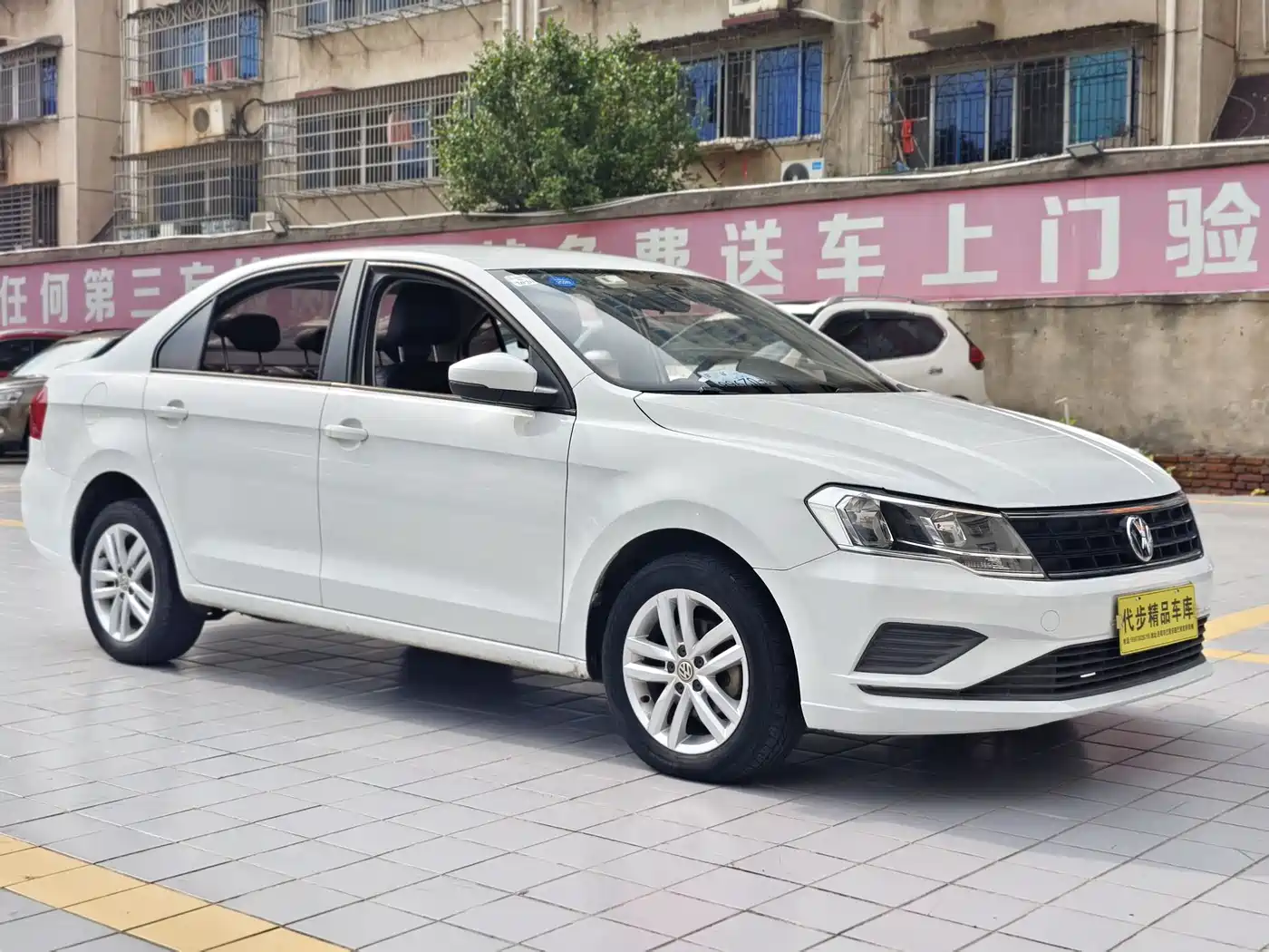 Volkswagen Jetta 2019 Dream Edition 1.5L Auto Fashion фото 3