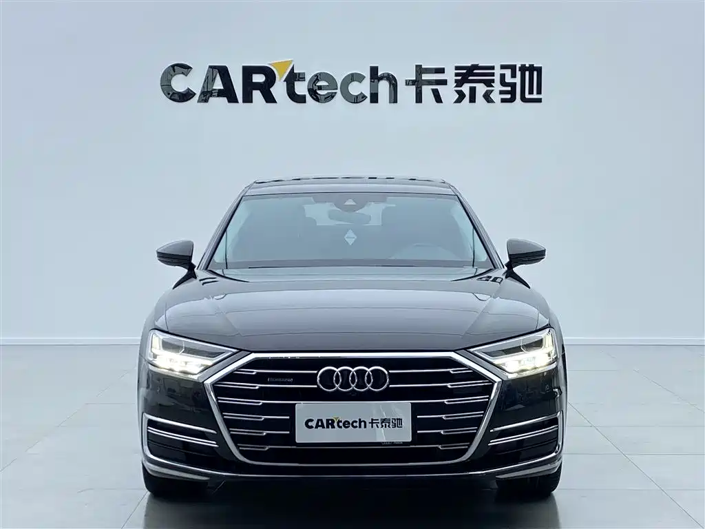 Audi A8 2019 A8L 50 TFSI quattro Luxury фото 2