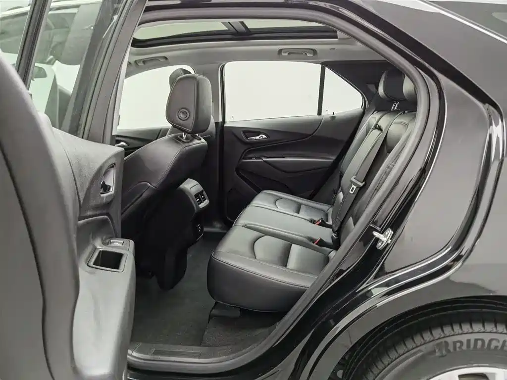 CHEVROLET EXPLORER