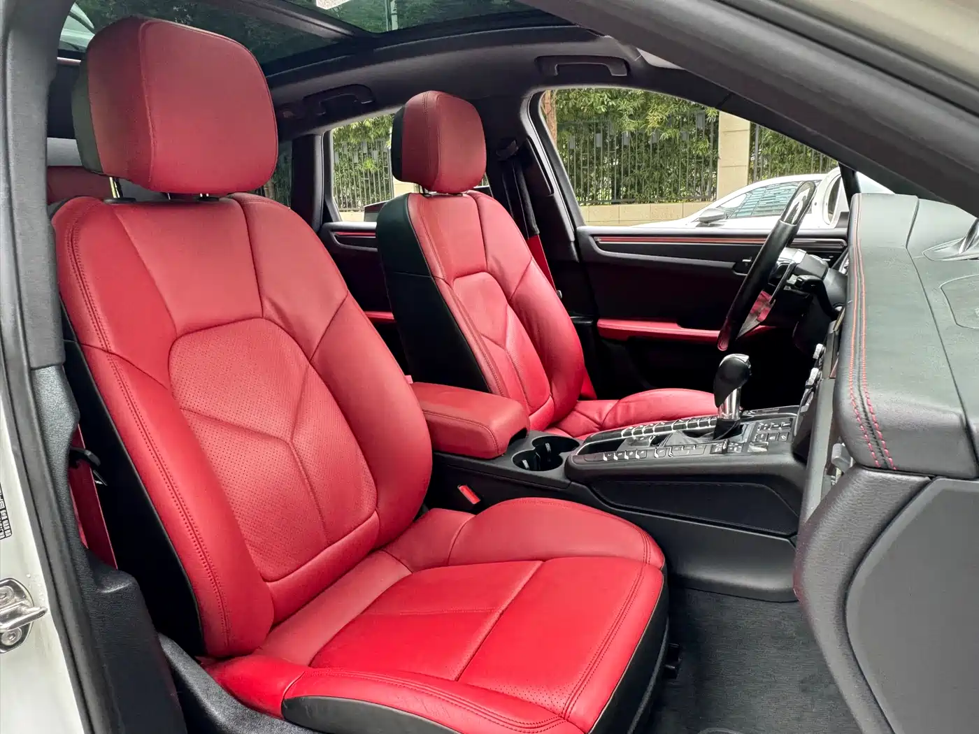 Porsche Macan 2020 Macan 2.0T фото 10