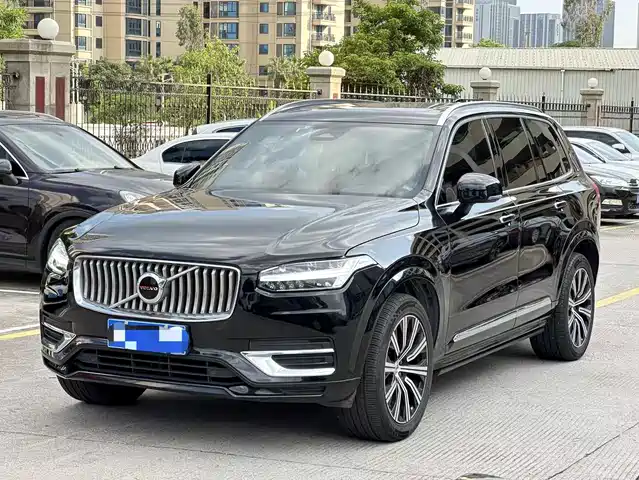 Volvo XC90 B6, Смарт Люкс, 7 мест