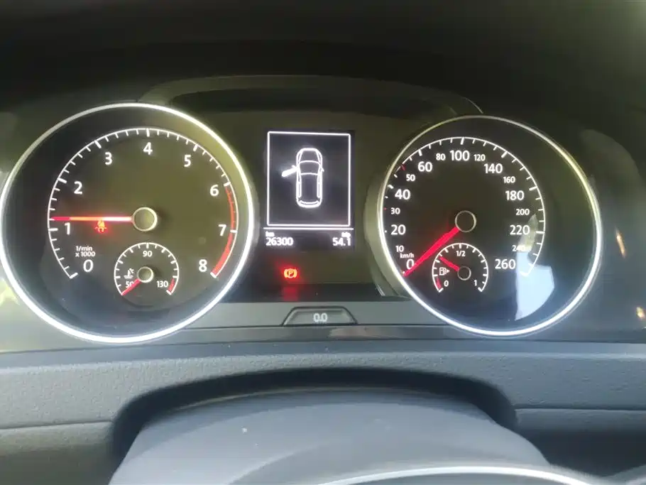 Volkswagen Golf 2018 230TSI Manual Comfort фото 14
