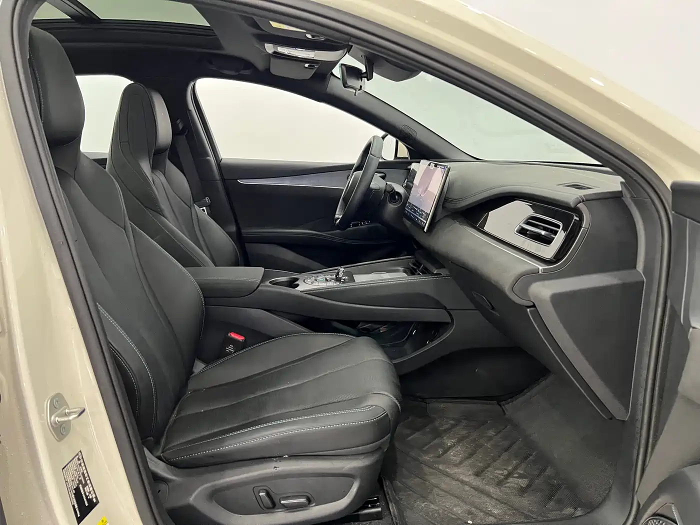 BYD Seal 06 New Energy 2025 DM-i Smart Drive Edition 120KM Luxury фото 10