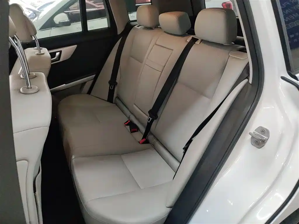 Mercedes-Benz GLK-Class 2013 GLK 300 4MATIC Dynamic Sunroof фото 17
