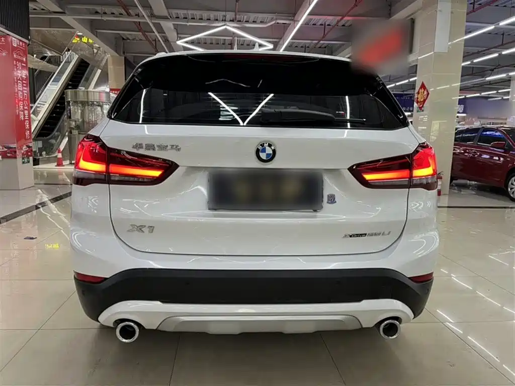 BMW X1 2021 xDrive25Li Exclusive фото 22