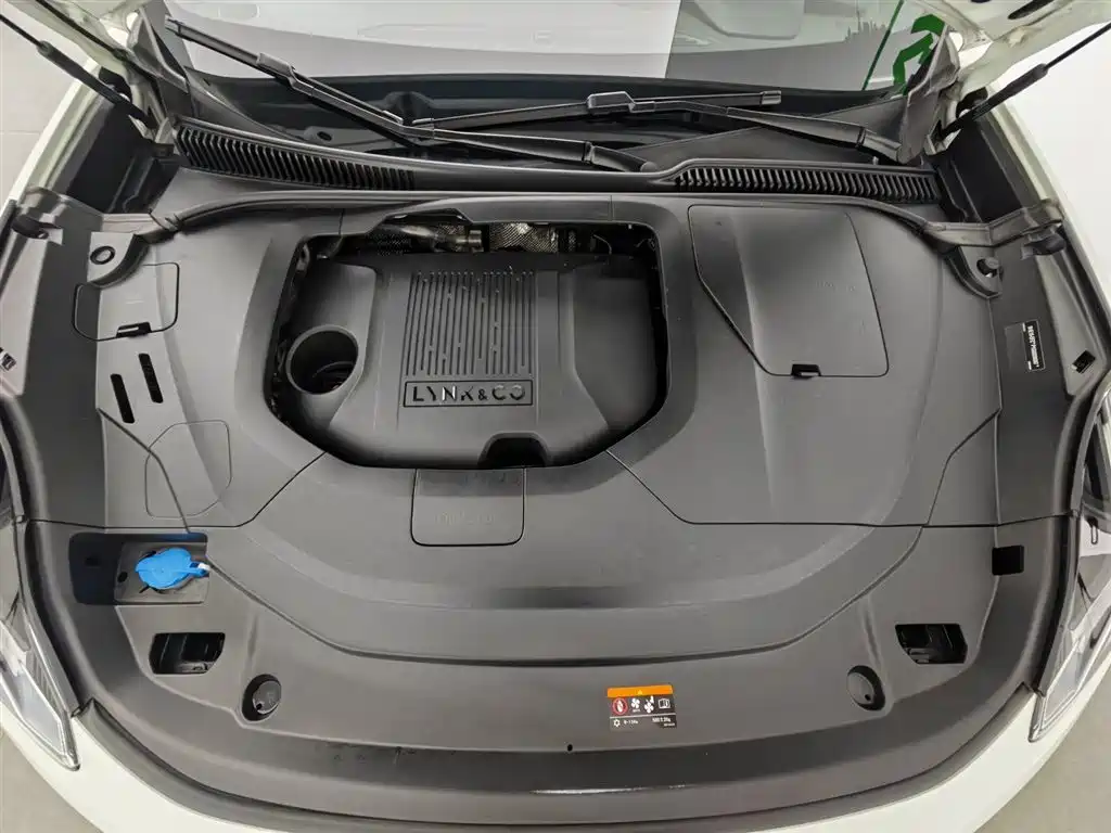 Lynk & Co 06 2023 Remix 1.5T Power Pro фото 6