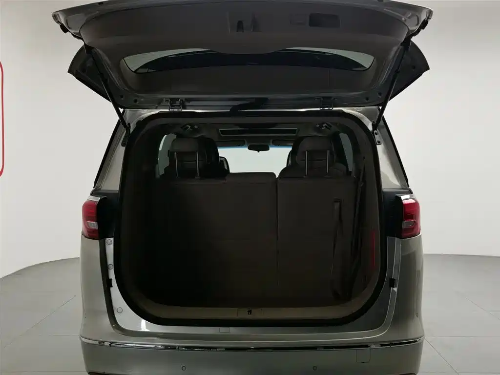 Buick GL8 2017 ES 28T Premium China V фото 16
