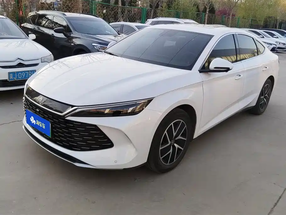 BYD QIN L